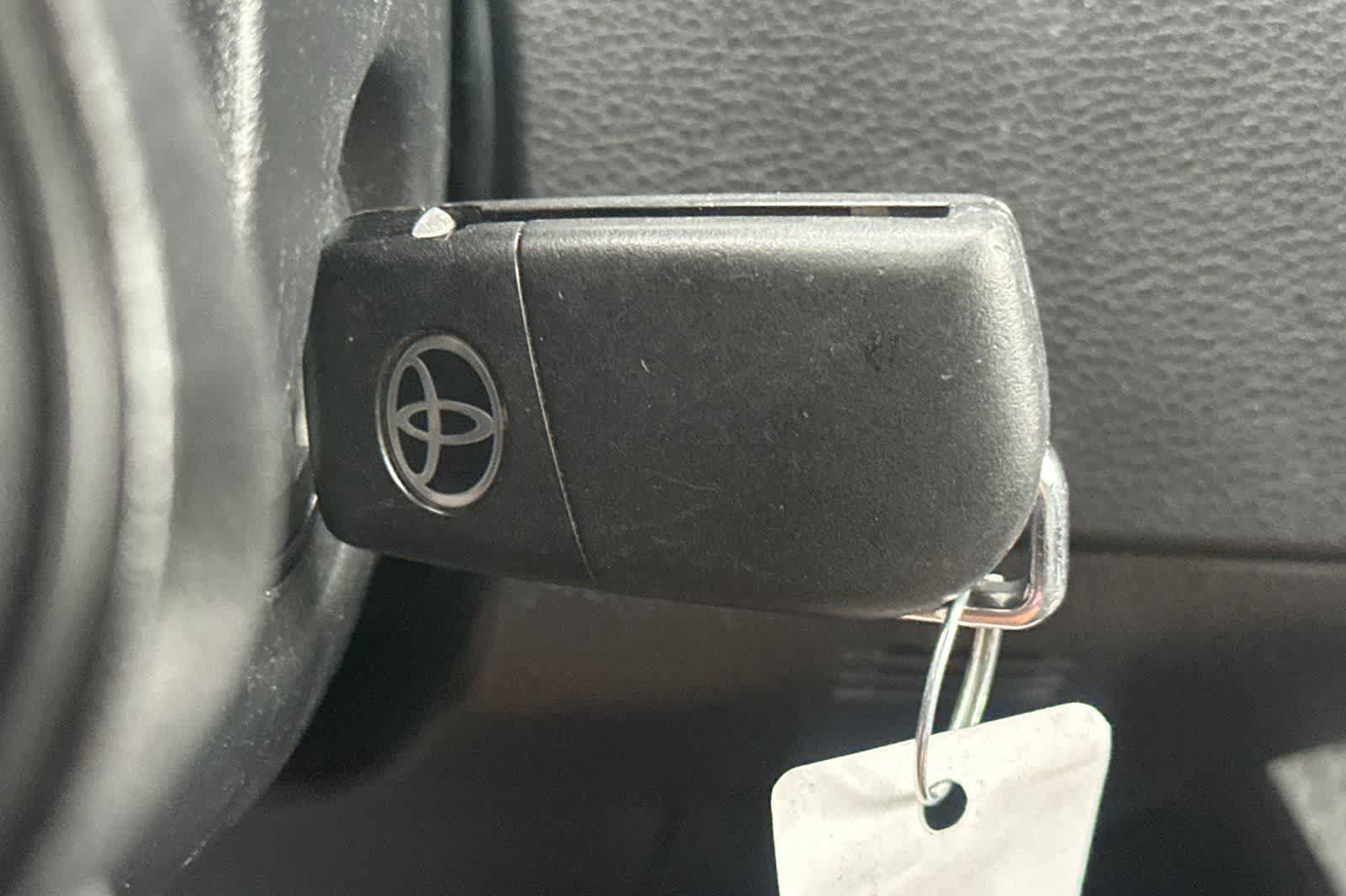 Used 2024 Toyota Corolla LE FWD image 26