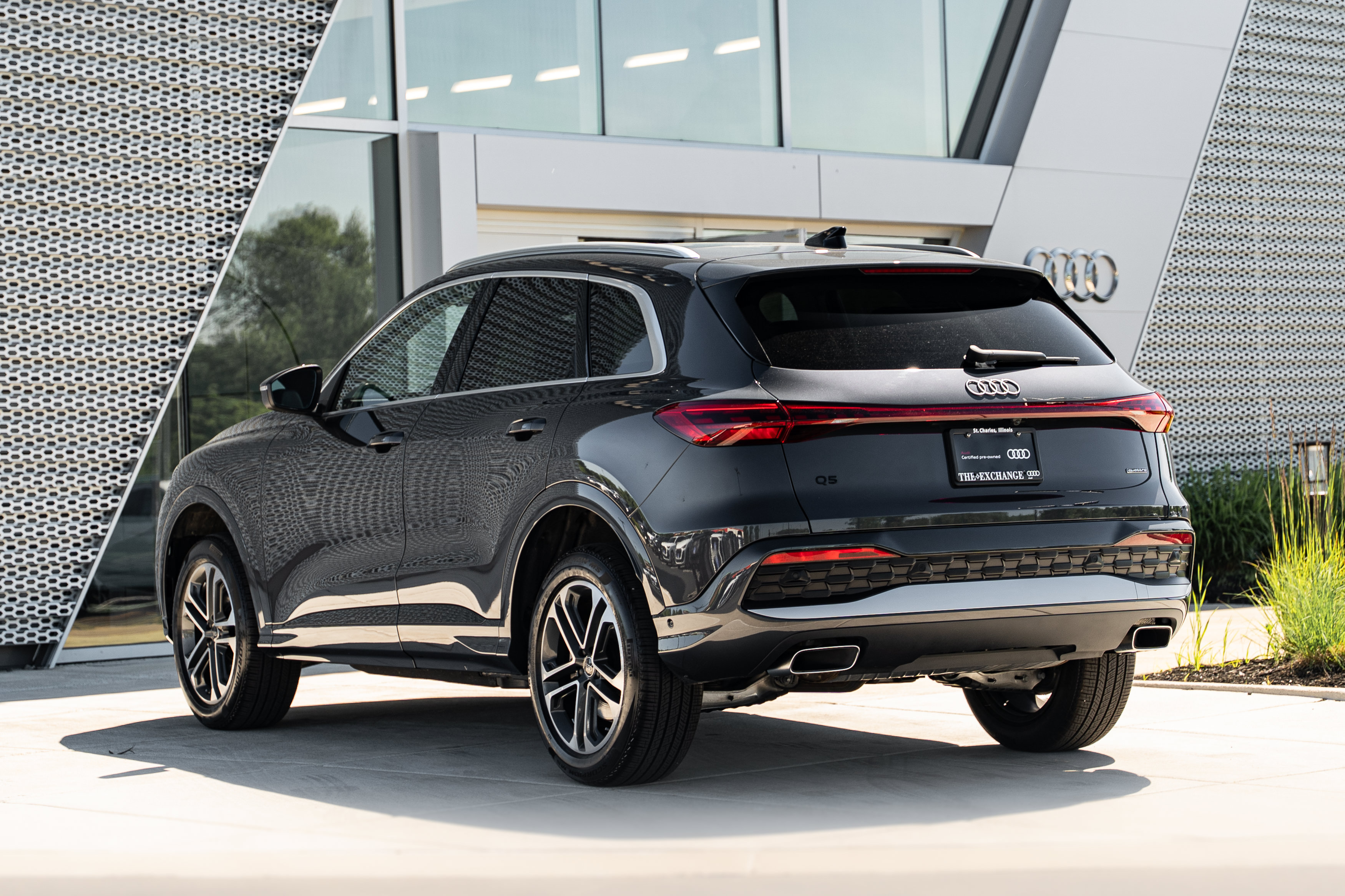 Certified 2025 Audi Q5 Premium w/ Premium Plus AWD/4WD image 5
