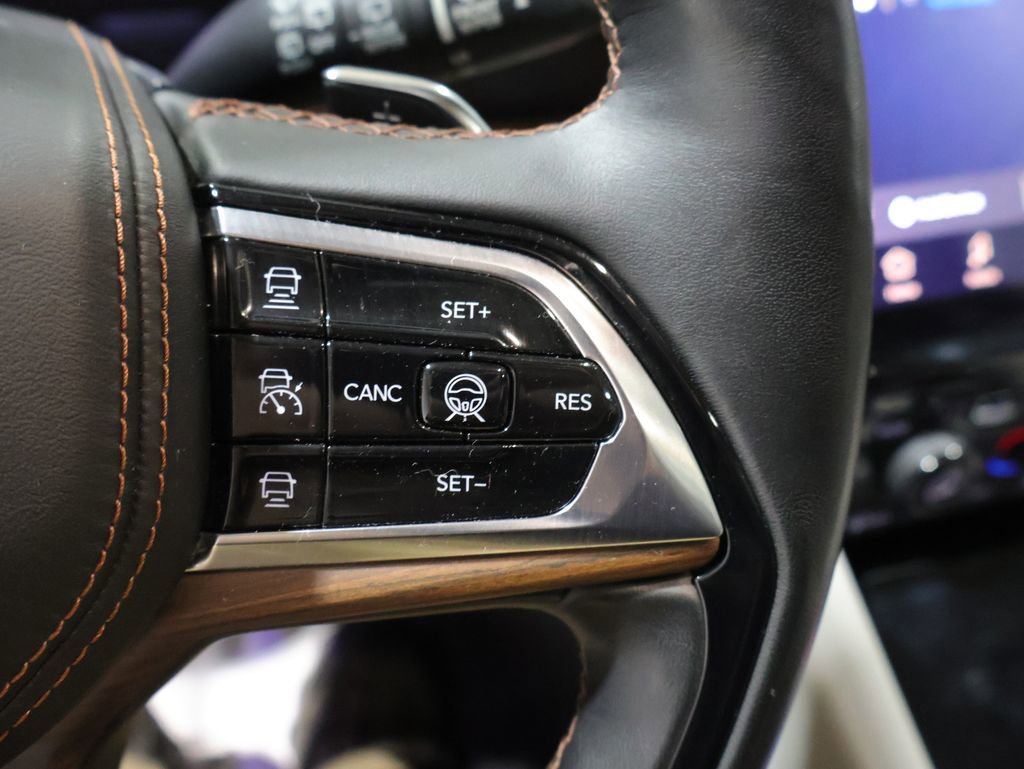 Certified 2021 Jeep Grand Cherokee L Summit w/ Advanced Protech Group IV AWD/4WD image 35