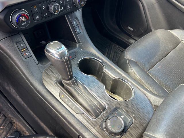 Used 2019 GMC Acadia SLT AWD/4WD image 21