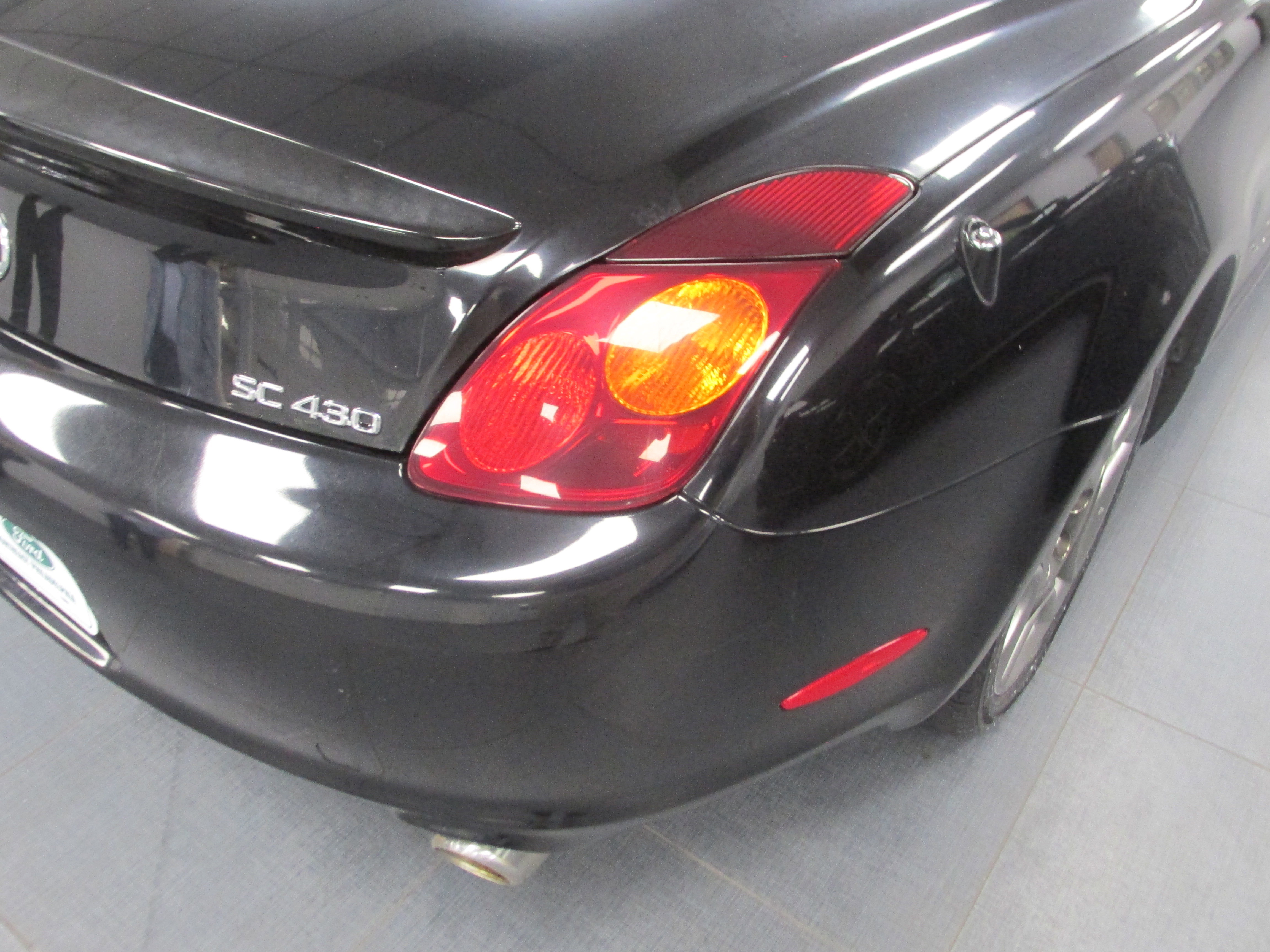 Used 2005 Lexus SC 430 Convertible RWD image 10