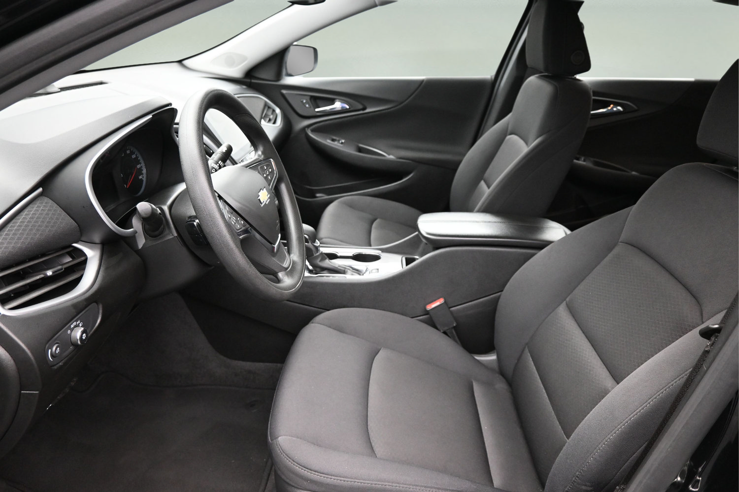 Used 2024 Chevrolet Malibu LT FWD image 22