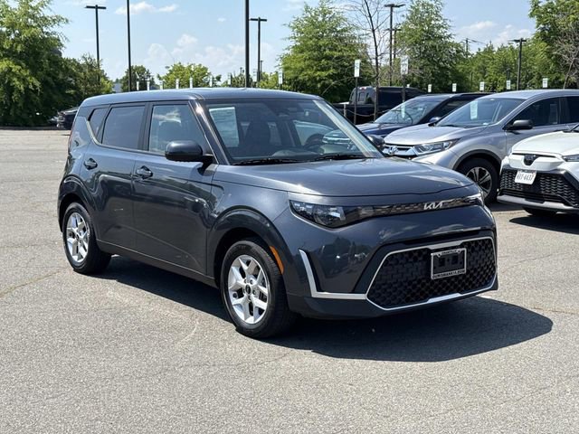 Used 2024 Kia Soul LX w/ Option Group 015