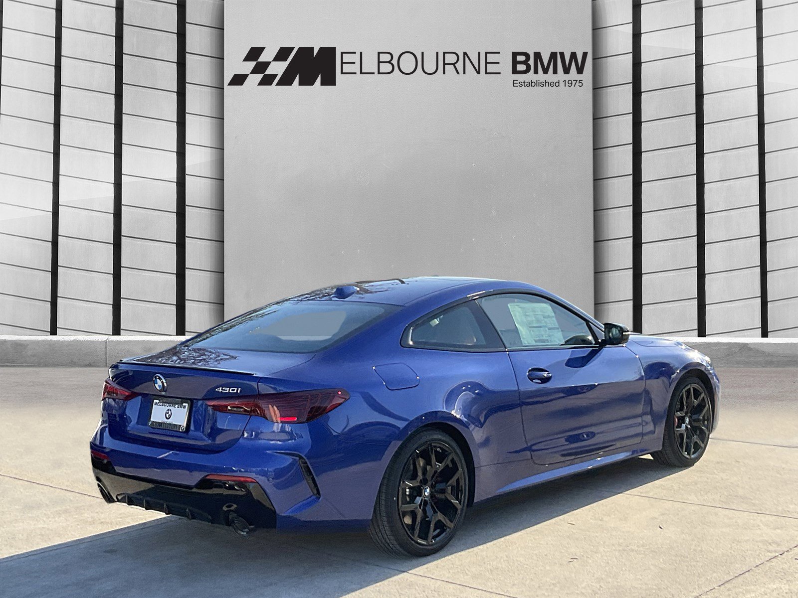 New 2026 BMW 430i Coupe w/ M Sport Package image 5