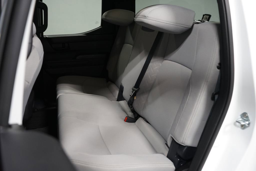 Certified 2024 Toyota Tacoma SR5 image 30