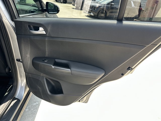 Used 2020 Kia Sportage LX w/ LX Popular Package FWD image 19