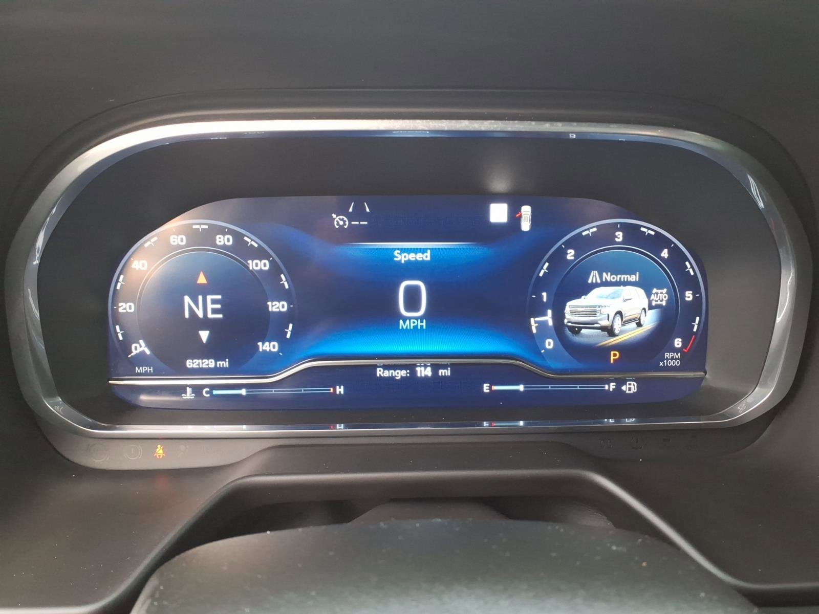 Used 2023 Chevrolet Suburban High Country AWD/4WD image 17