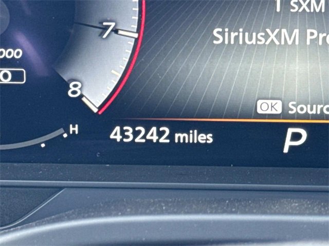 Used 2024 INFINITI QX60 Luxe image 40