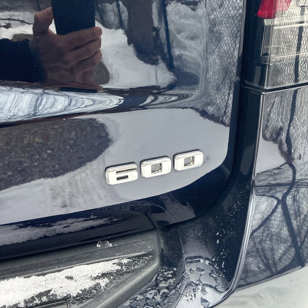 Used 2024 Cadillac Escalade Premium Luxury Platinum image 20