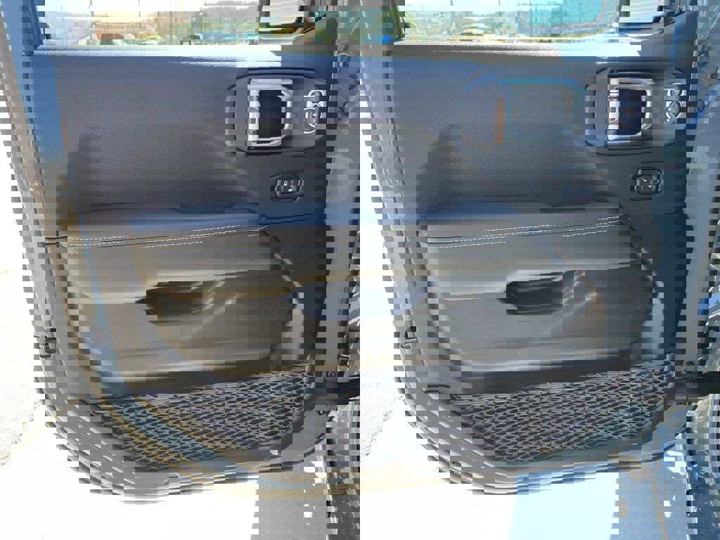 New 2026 Jeep Gladiator Sport image 5