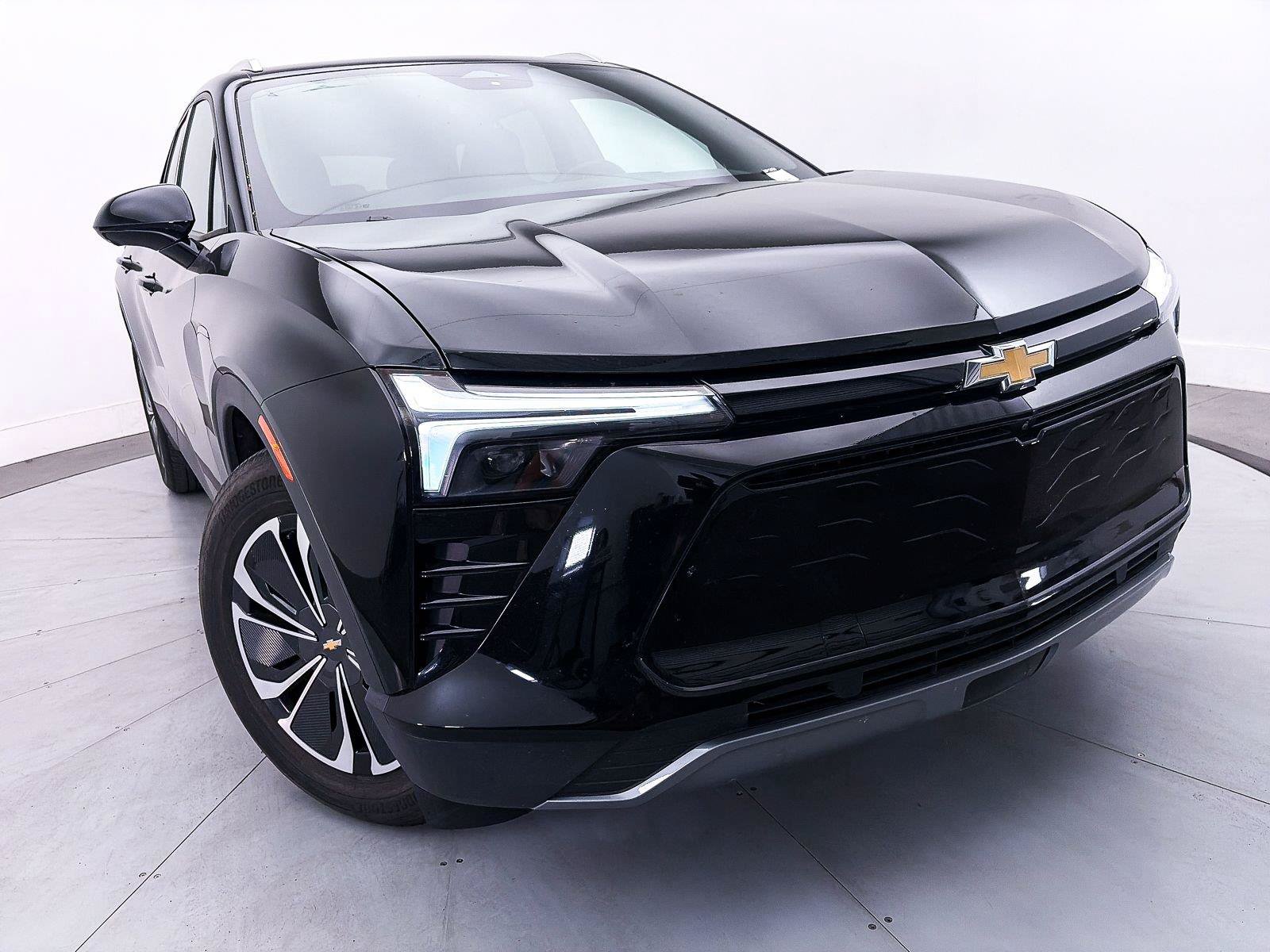 Used 2024 Chevrolet Blazer EV LT AWD/4WD image 8