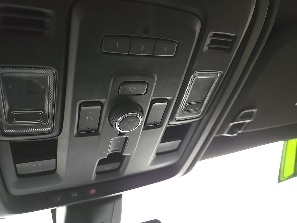 Used 2021 GMC Yukon XL Denali AWD/4WD image 47