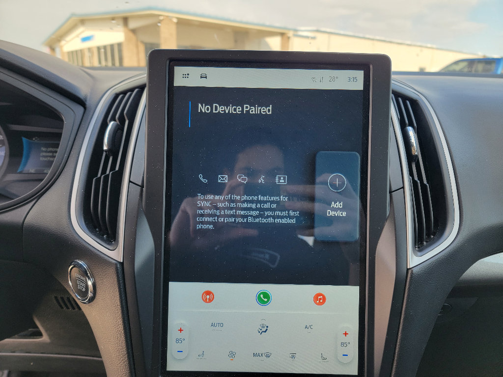 Used 2024 Ford Edge SEL image 19