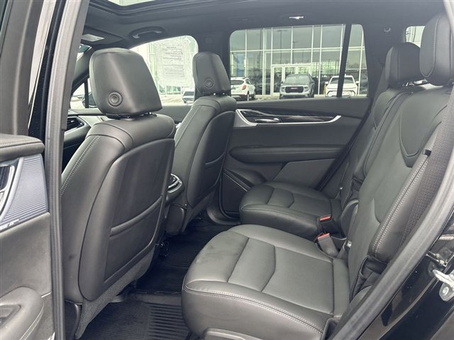 Certified 2024 Cadillac XT6 Premium Luxury w/ LPO, Floor Liner Package image 26