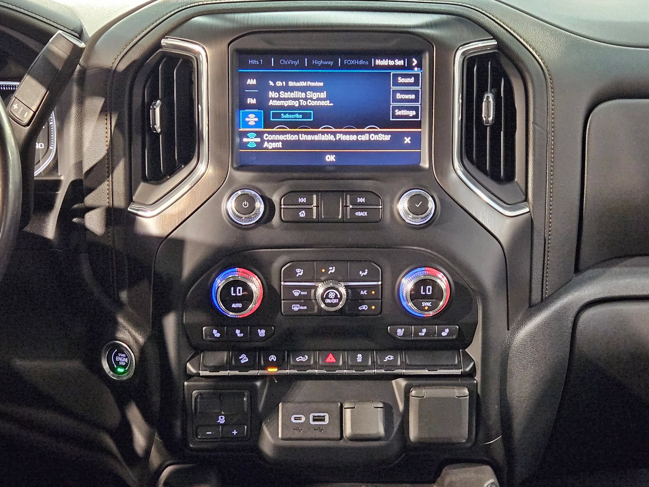 Used 2021 GMC Sierra 1500 AT4 w/ AT4 Preferred Package AWD/4WD image 16