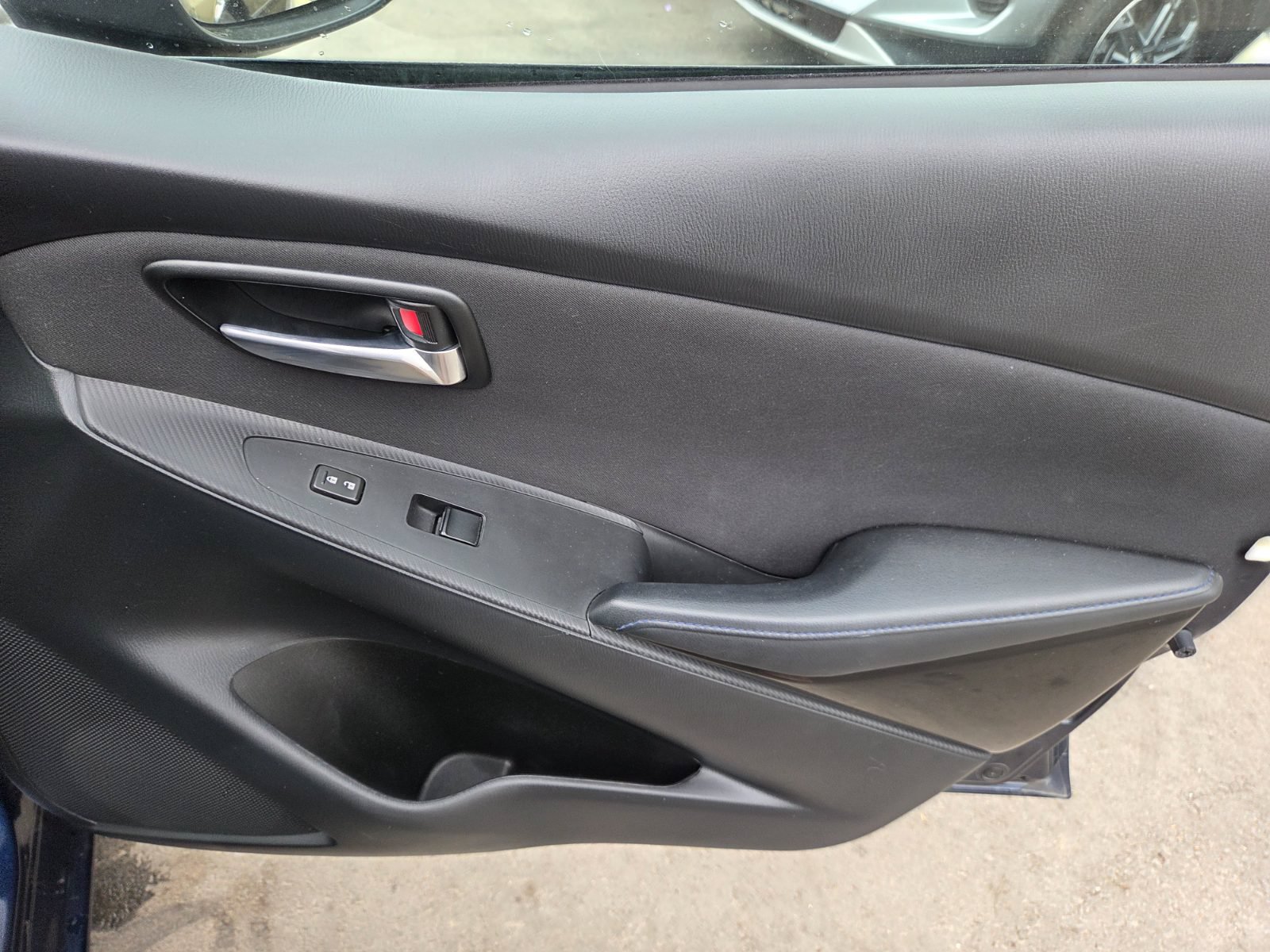 Used 2016 Scion iA FWD image 11