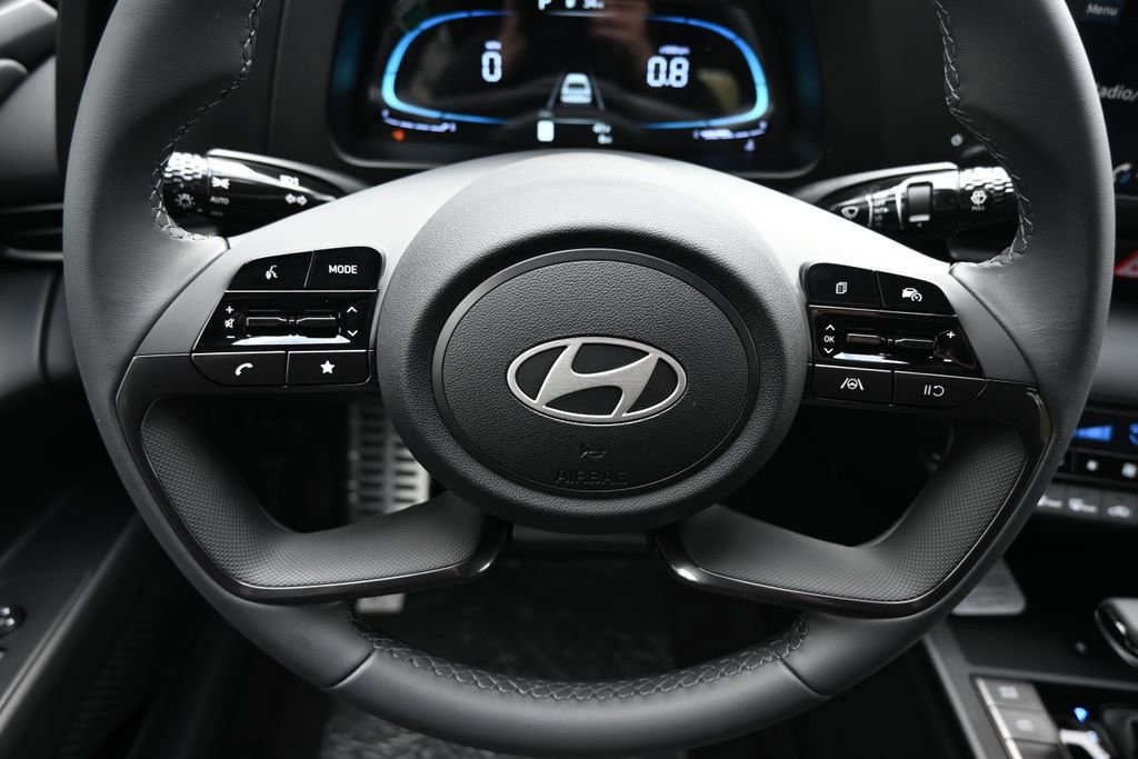 New 2026 Hyundai Elantra Sport FWD image 13