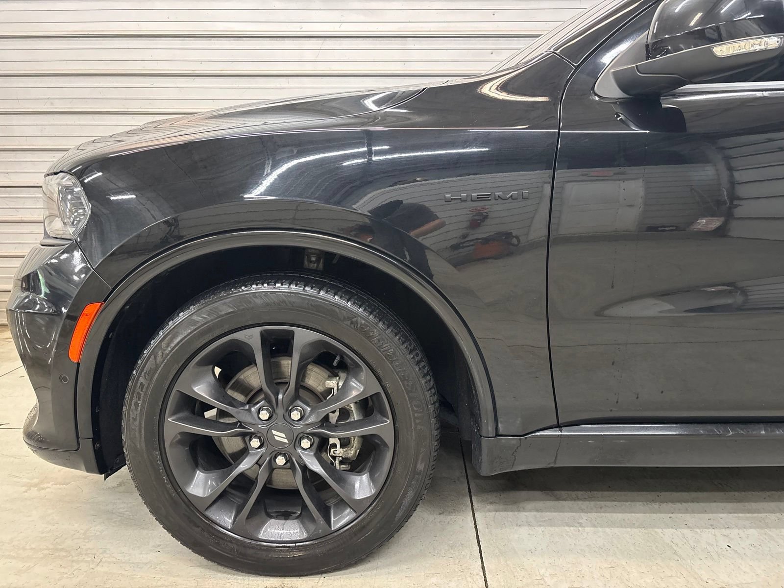Used 2021 Dodge Durango R/T w/ Blacktop Package AWD/4WD image 4