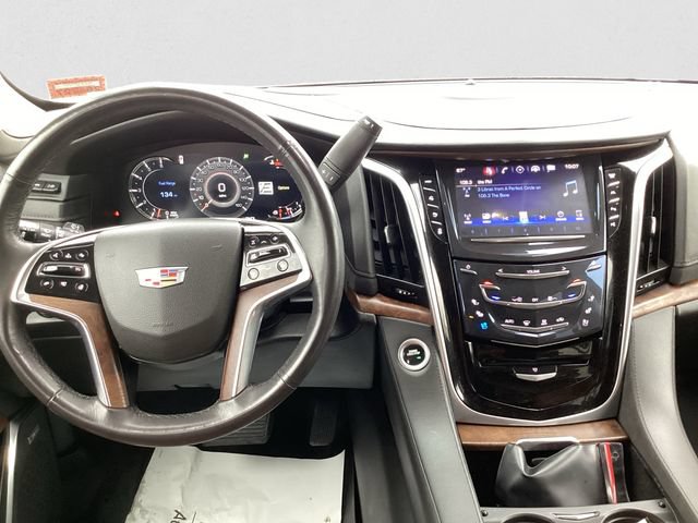 Used 2020 Cadillac Escalade Luxury AWD/4WD image 10