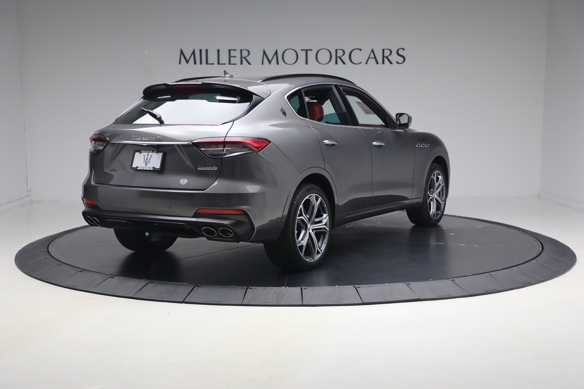 Certified 2023 Maserati Levante Modena AWD/4WD image 7