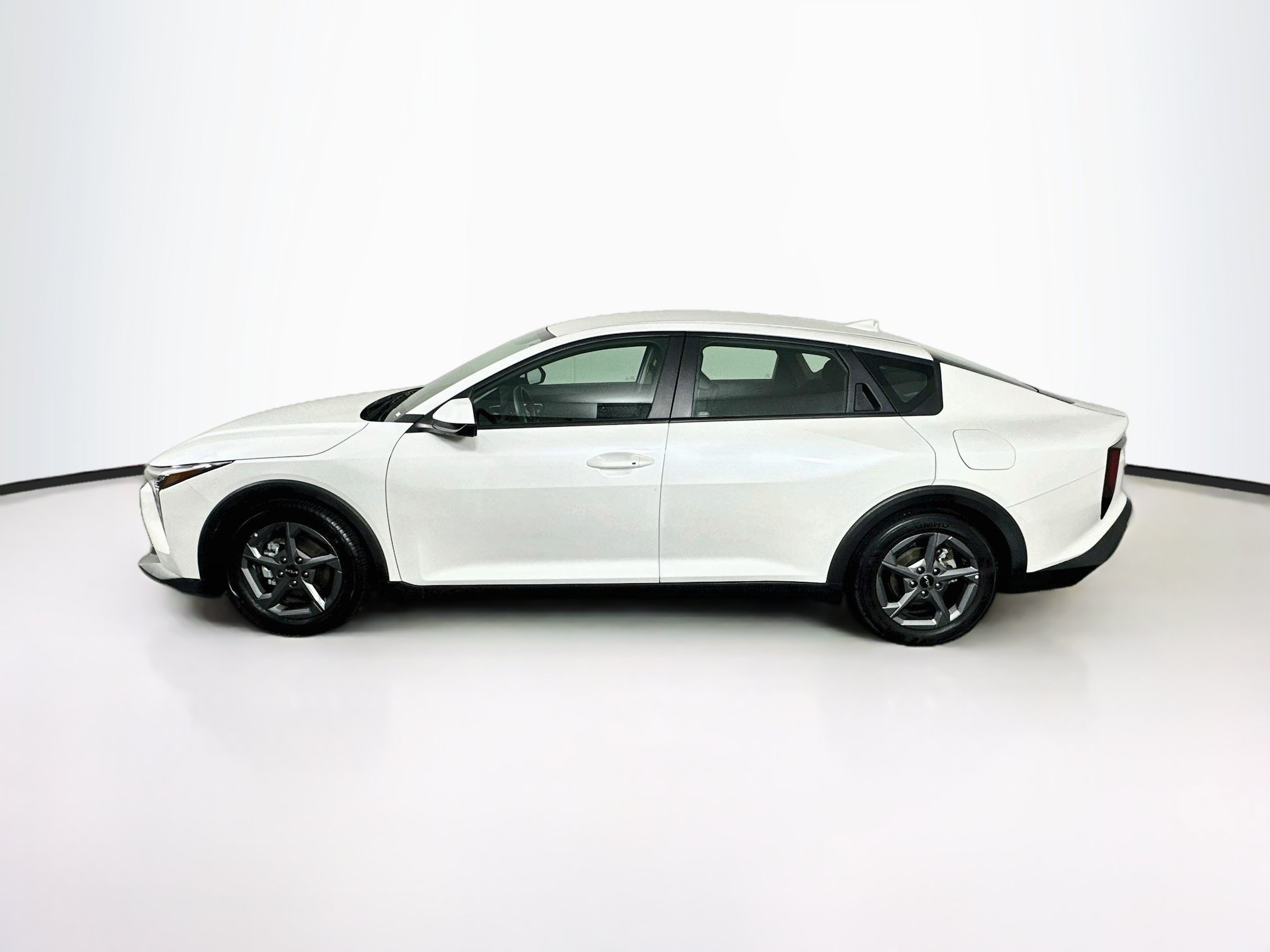 Used 2025 Kia K4 FWD image 4