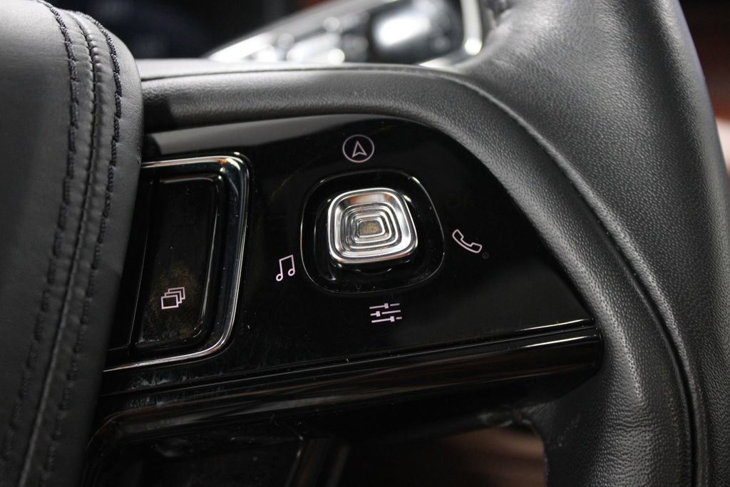 Used 2024 Lincoln Aviator Reserve w/ Equipment Group 201A image 39