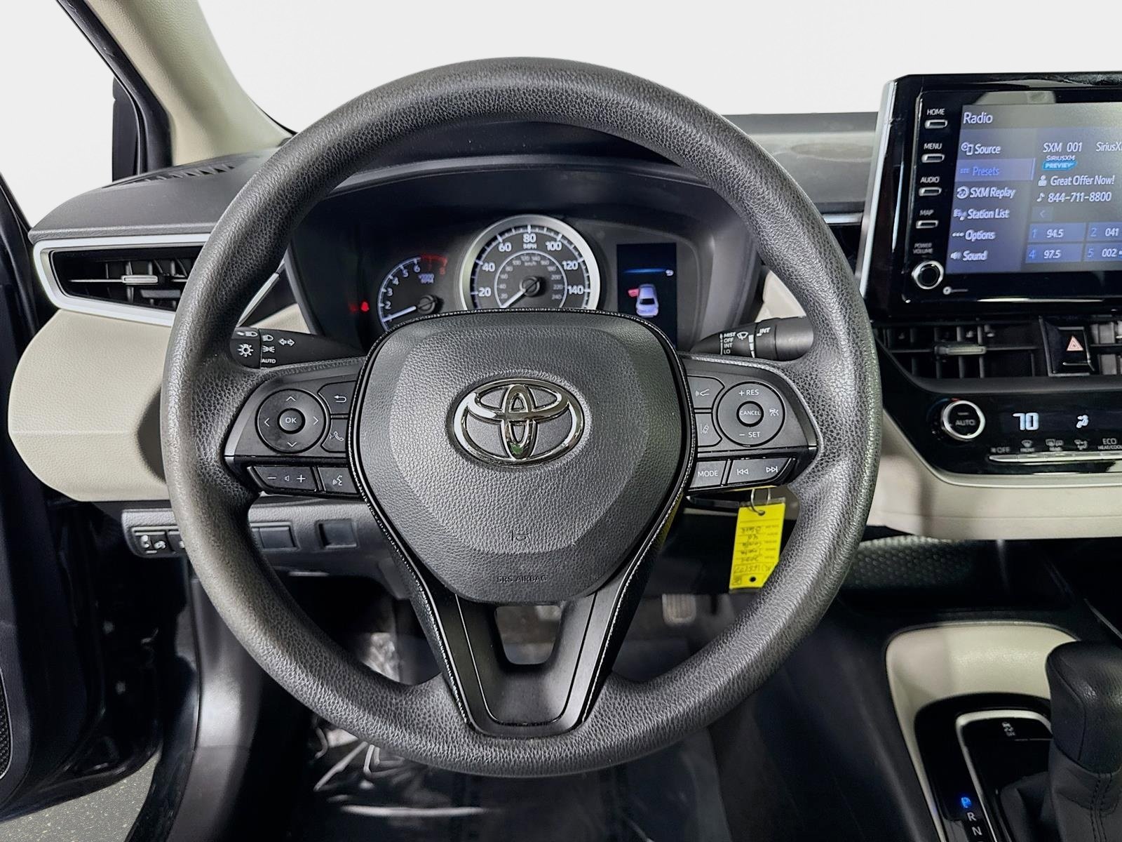 Used 2021 Toyota Corolla LE image 13