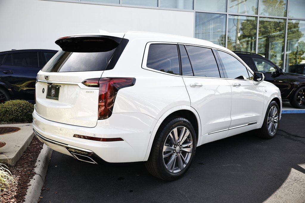 Used 2024 Cadillac XT6 Premium Luxury w/ Technology Package image 7
