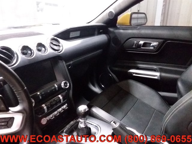 Used 2015 Ford Mustang GT Premium w/ GT Performance Package RWD image 9