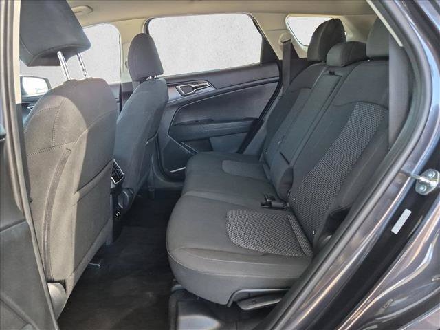 Used 2026 Kia Sportage LX FWD image 18