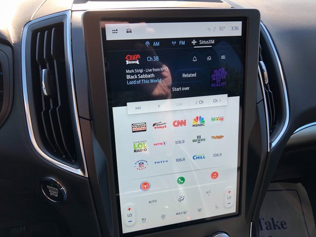 Used 2024 Ford Edge Titanium image 6