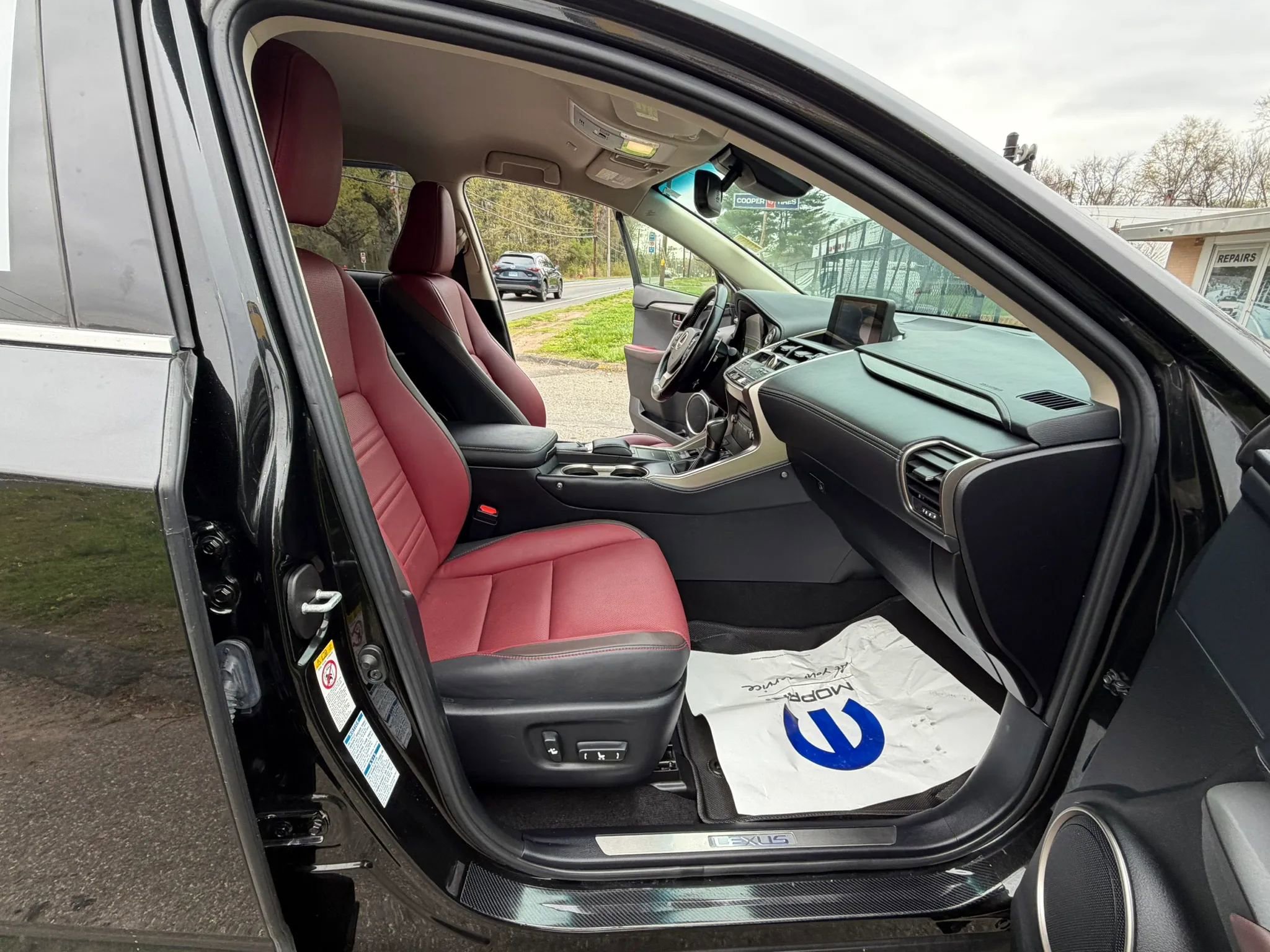 Used 2019 Lexus NX 300h AWD w/ Comfort Package image 13