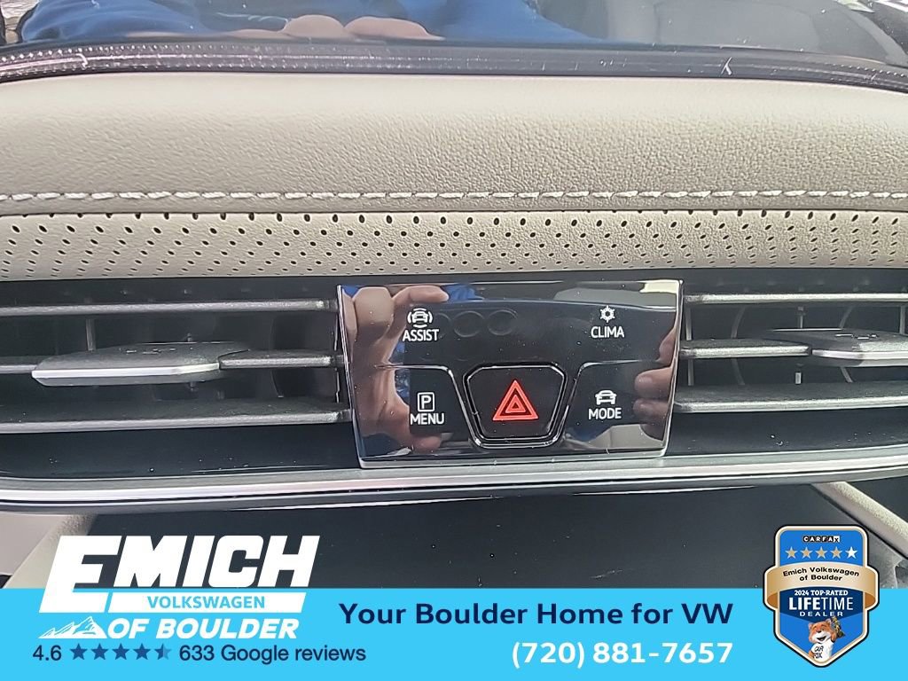 New 2025 Volkswagen Atlas SEL image 17