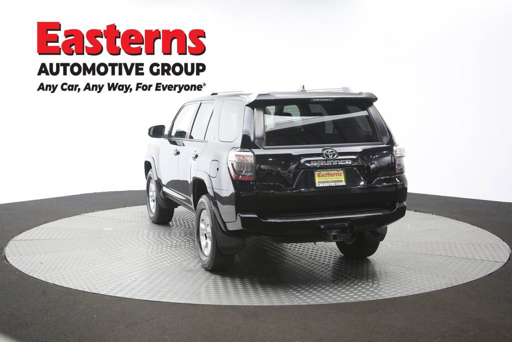 Used 2015 Toyota 4Runner SR5 AWD/4WD image 38