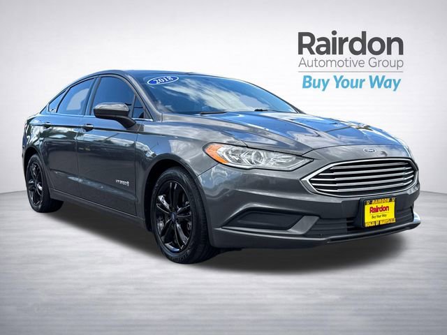 Used 2018 Ford Fusion SE FWD image 1