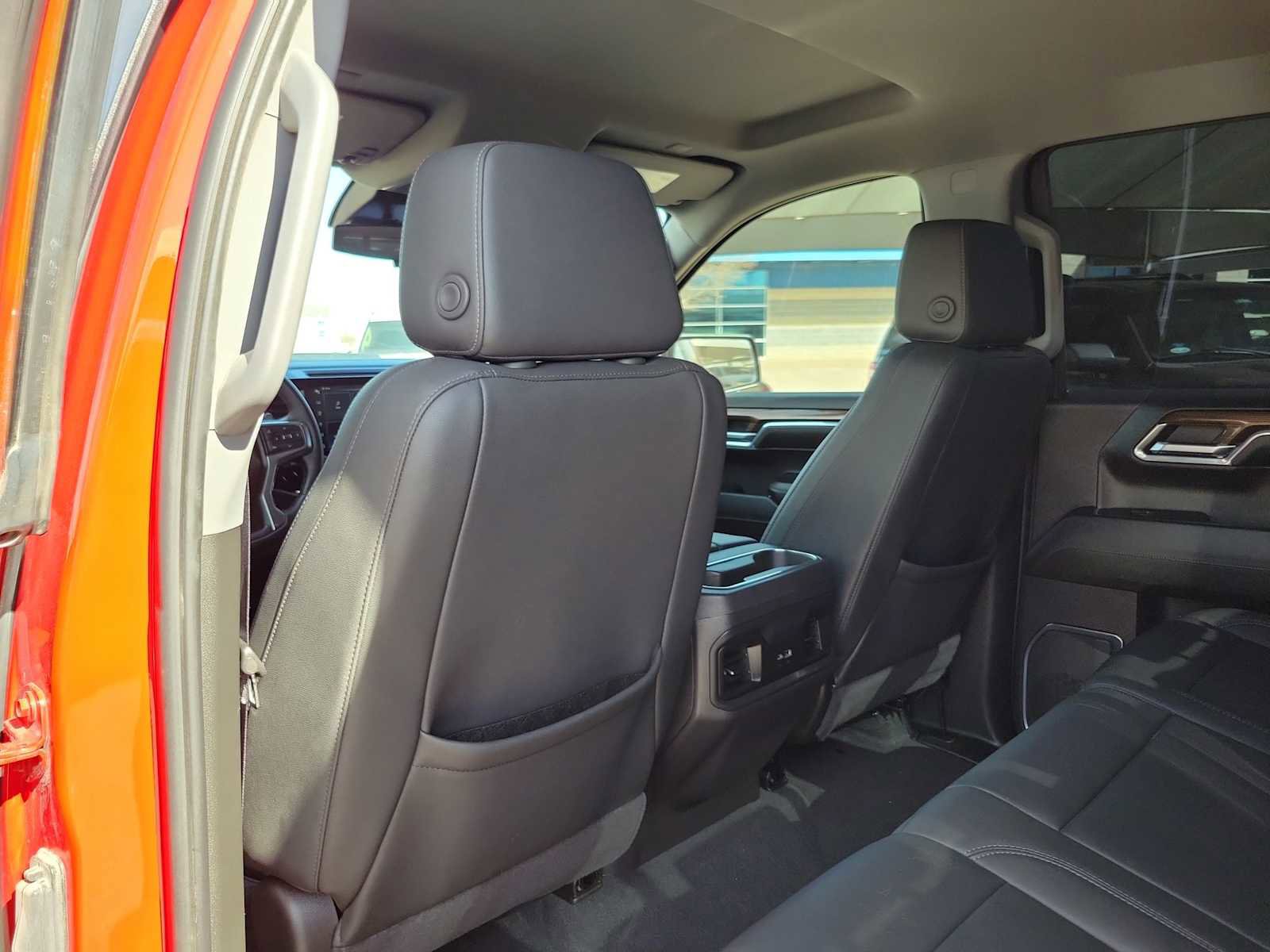Used 2024 Chevrolet Silverado 1500 LT Trail Boss w/ Convenience Package II image 16