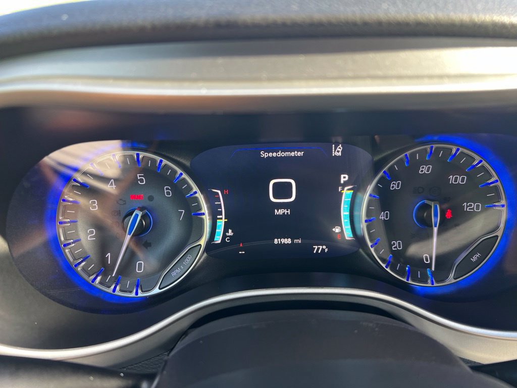 Used 2021 Chrysler Pacifica Touring w/ S Appearance Package FWD image 37