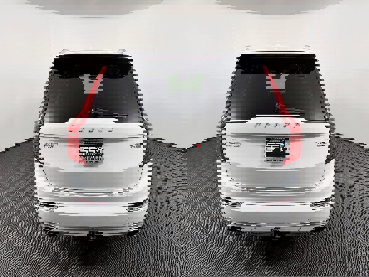 Used 2017 Volvo XC90 T6 Inscription w/ Vision Package image 10