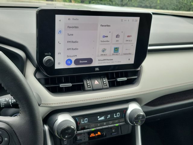 Used 2023 Toyota RAV4 Limited image 24