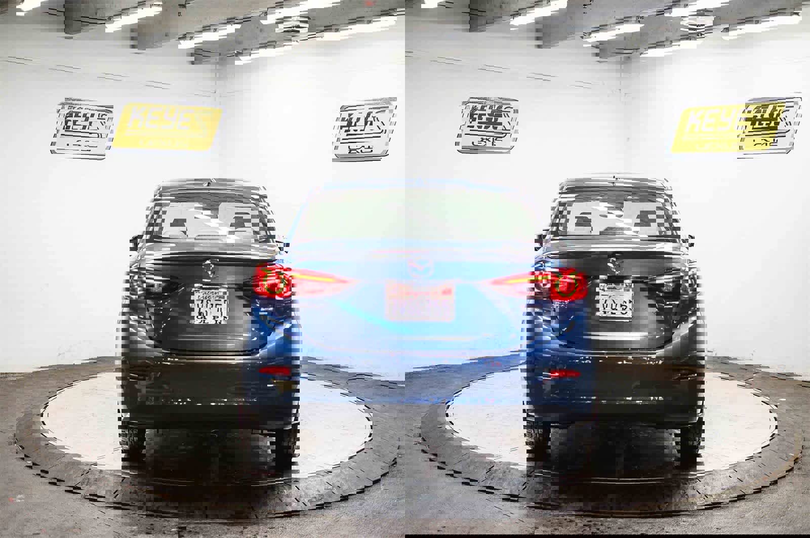 Used 2017 MAZDA MAZDA3 Grand Touring w/ Premium Equipment Package image 3