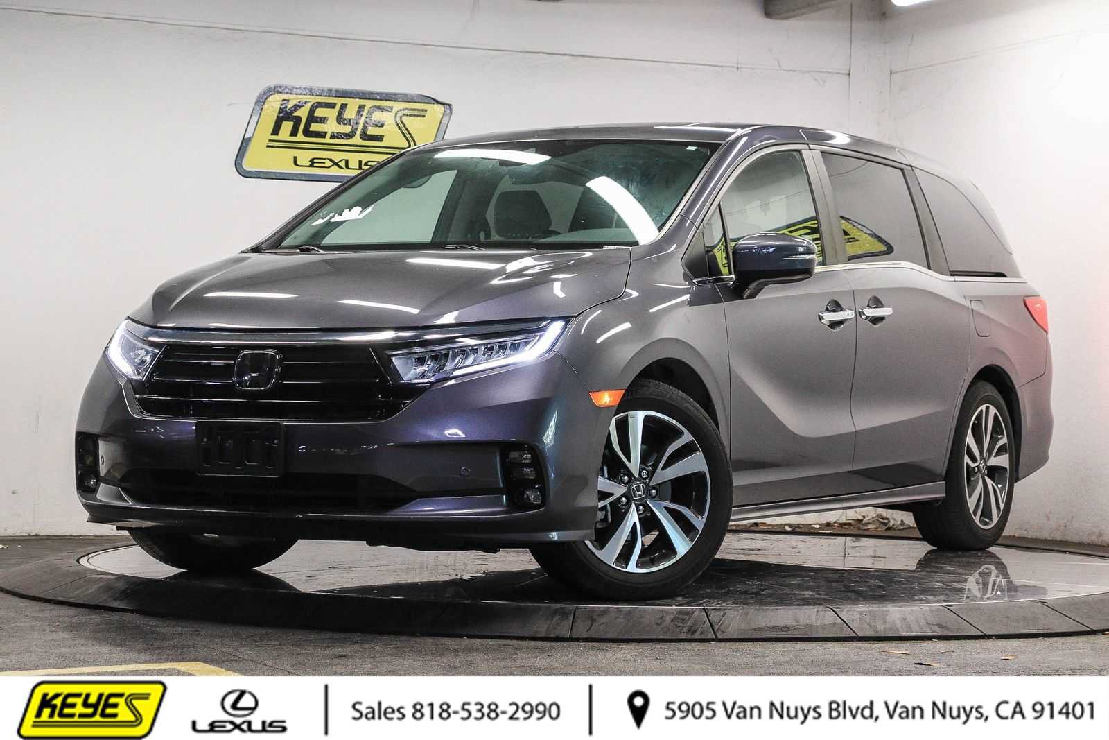 Used 2024 Honda Odyssey Touring
