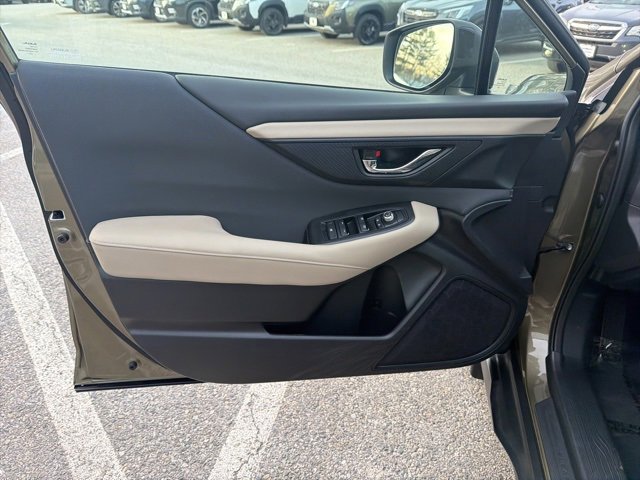 Used 2024 Subaru Outback Premium image 34