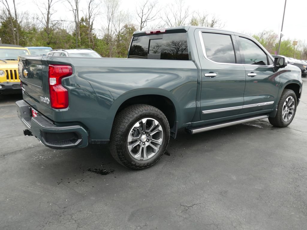Certified 2026 Chevrolet Silverado 1500 High Country w/ Technology Package AWD/4WD image 5