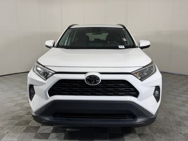Used 2019 Toyota RAV4 XLE FWD image 11