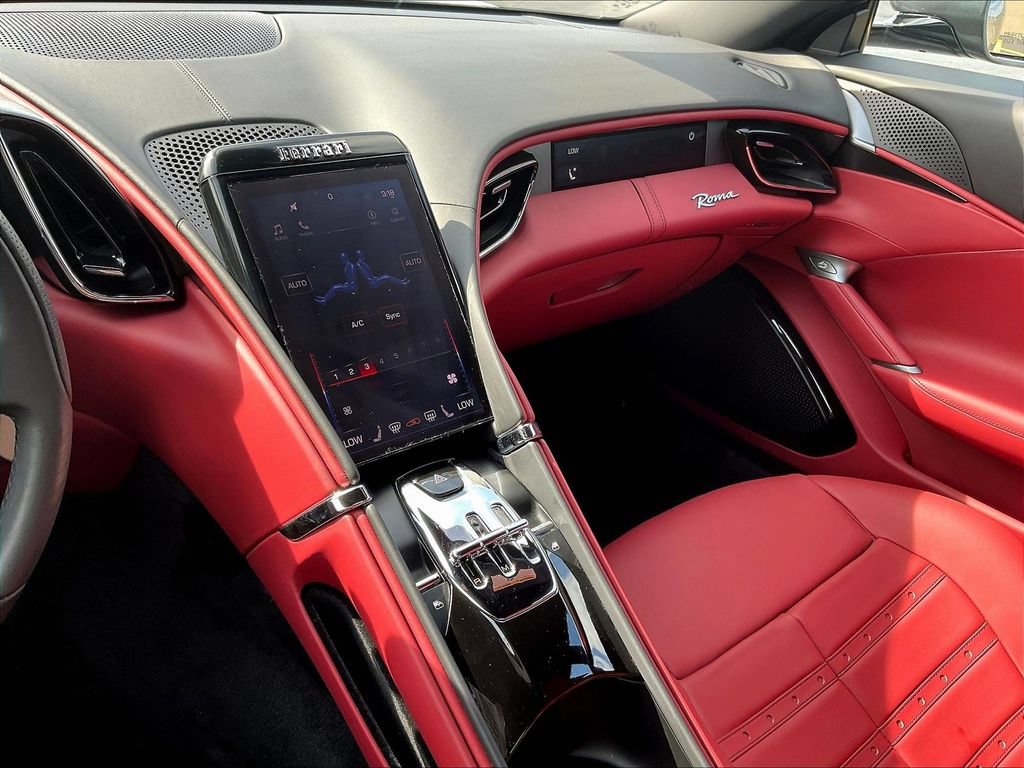 Used 2024 Ferrari Roma RWD image 14