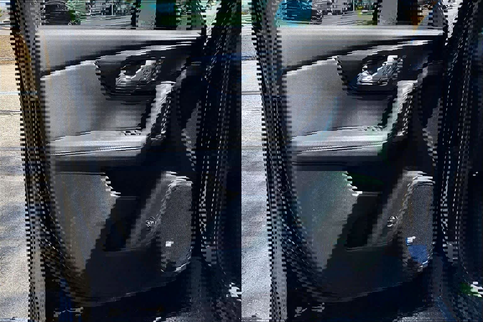 Used 2023 Chevrolet Blazer Premier w/ Driver Confidence II Package image 25