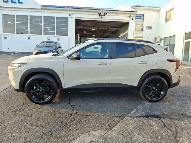 Certified 2026 Chevrolet Trax ACTIV w/ Driver Confidence Package FWD image 8