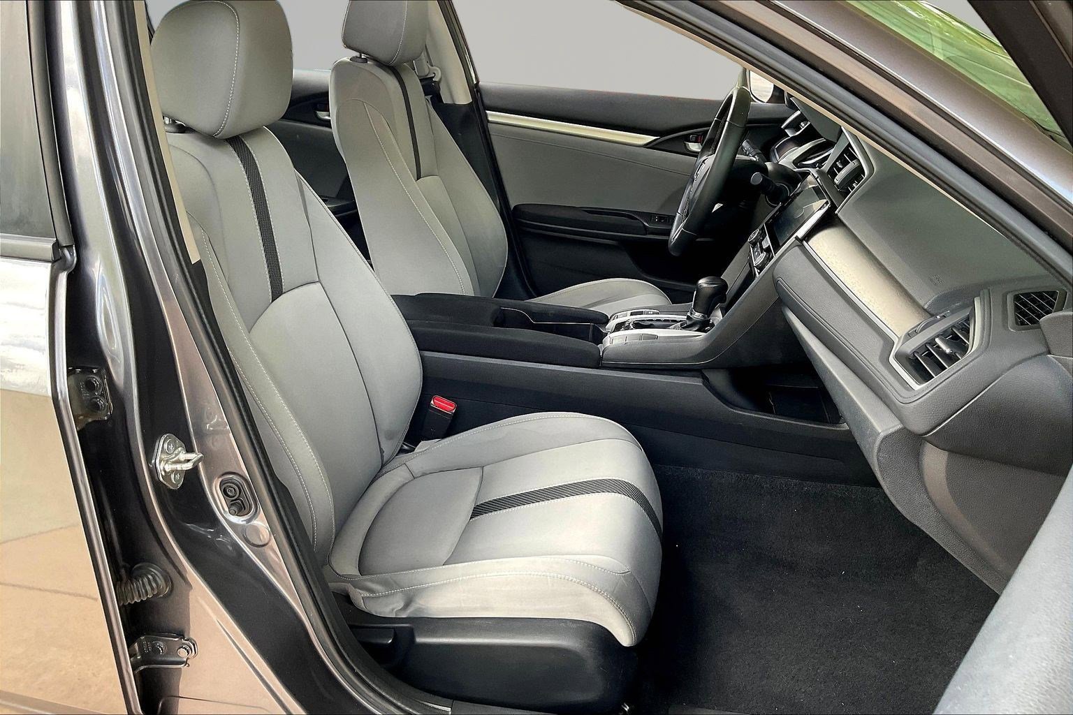 Used 2018 Honda Civic EX-T image 27