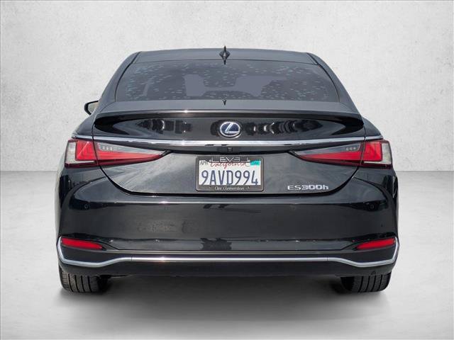 Used 2022 Lexus ES 300h w/ Premium Package FWD image 7