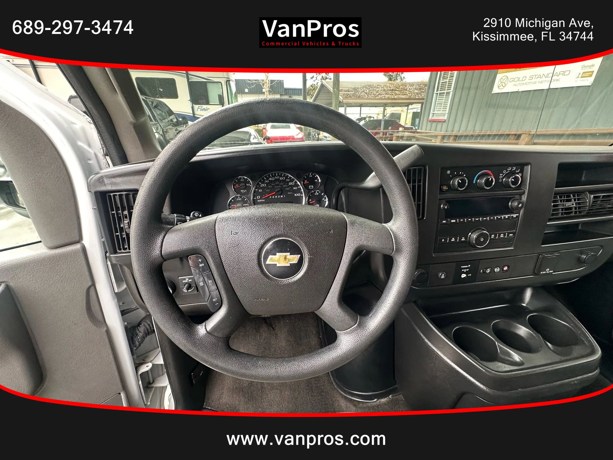 Used 2018 Chevrolet Express 3500 LT w/ LT Preferred Equipment Group RWD image 10
